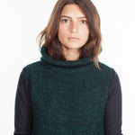 Boucle Turtle Neck in Green/Black
