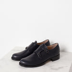 Buckle Shoe in Navy