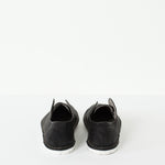Canvas Sneaker